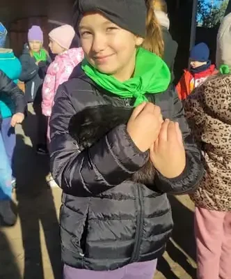 Uczniowie klas 2a i 2b odkrywali uroki dawnej wsi podczas wyjątkowej wycieczki