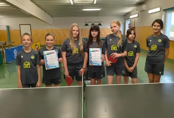 Tenis stołowy: dziewczęta z Kozy z awansem do finału powiatowego