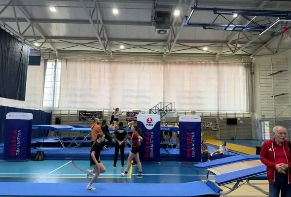 Wilkowice gospodarzem Mistrzostw Polski Juniorów Młodszych w skokach na trampolinie