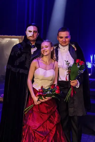 „Upiór Opery” w MDK Czechowice-Dziedzice – koncert, który przeniósł widzów w świat iluzji