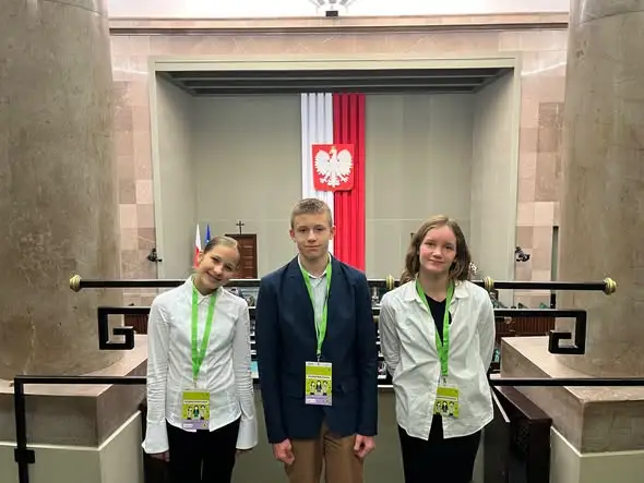 Młodzież z Bestwiny na XXXII posiedzeniu Sejmu Dzieci i Młodzieży